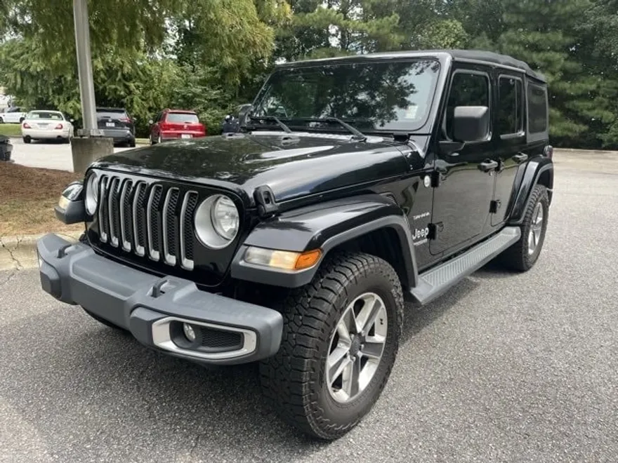 2018 Jeep Wrangler Unlimited Sahara photo 1
