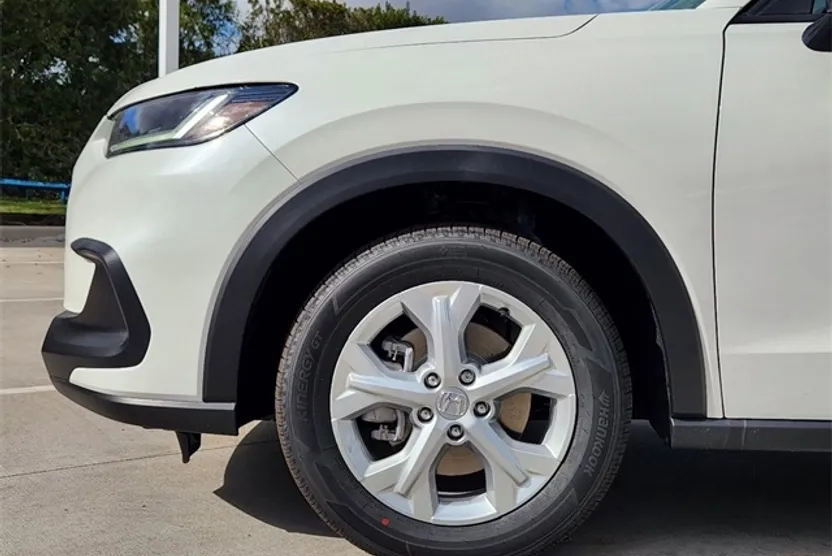 2025 Honda HR-V LX 2WD photo 1