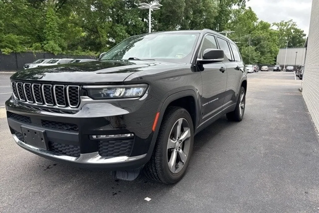 2021 Jeep Grand Cherokee Limited photo 1