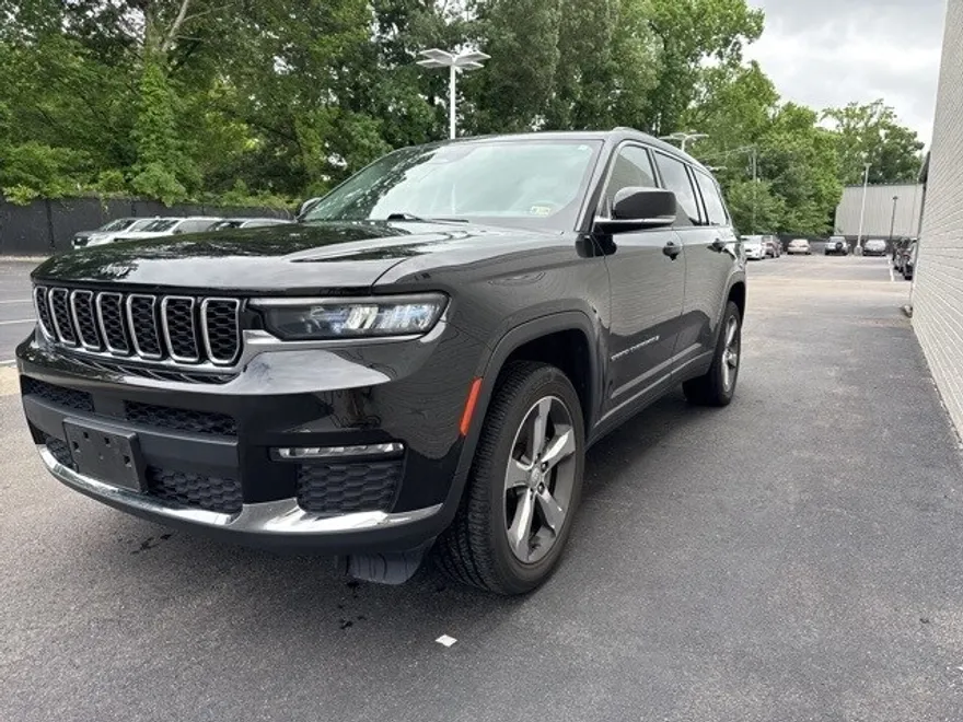 2021 Jeep Grand Cherokee Limited photo 1