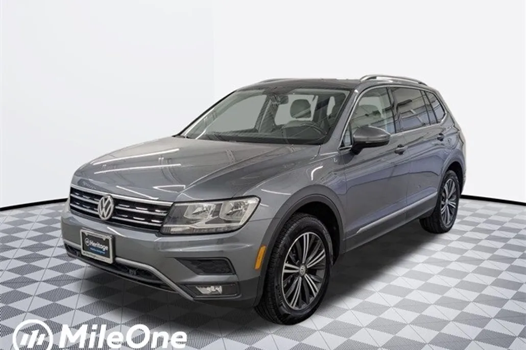 2019 Volkswagen Tiguan SEL photo 1
