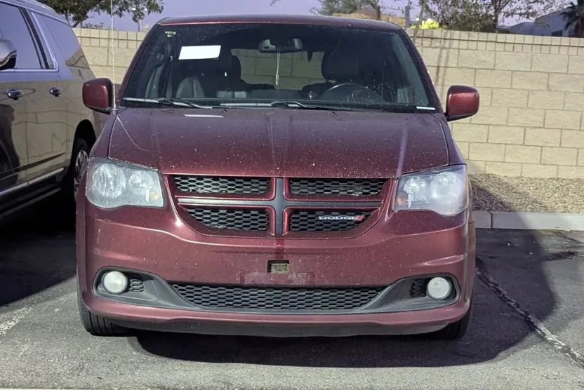 2019 Dodge Grand Caravan GT photo 1