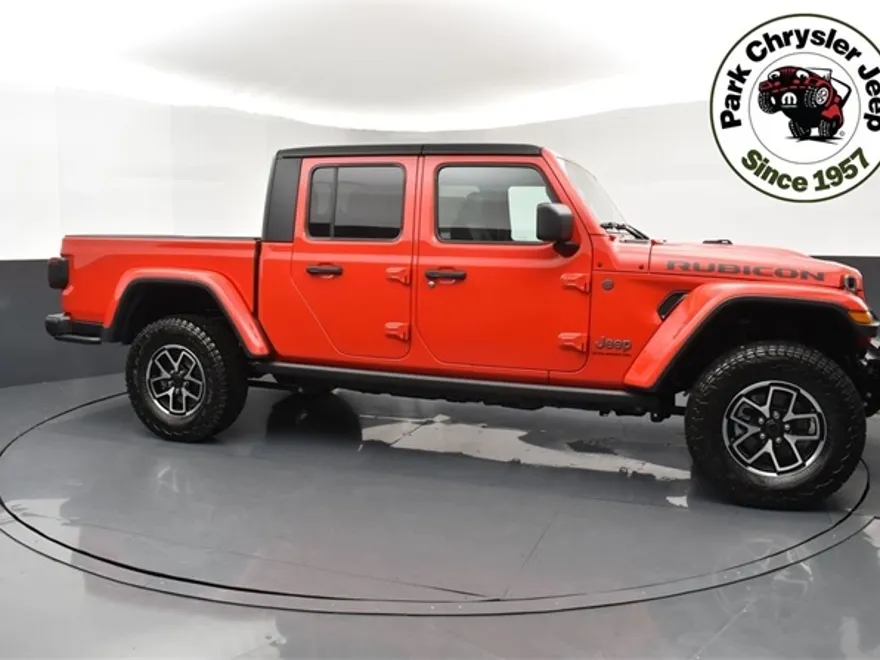 2025 Jeep Gladiator Rubicon photo 1