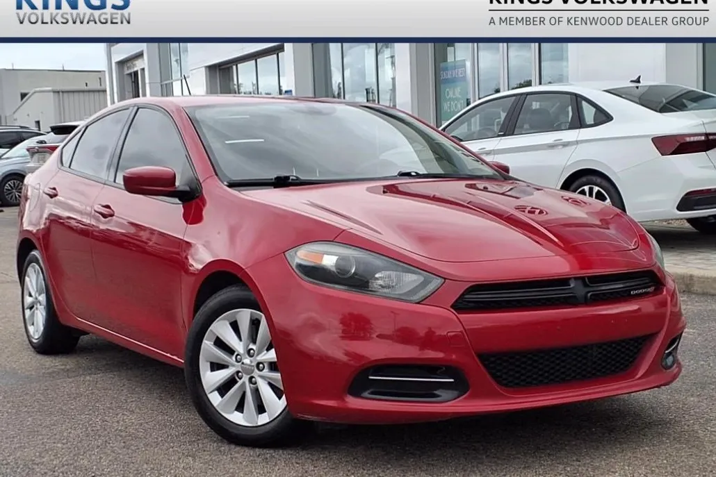 2014 Dodge Dart SXT photo 1