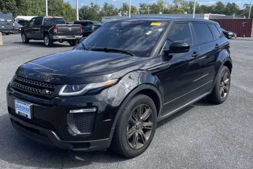 2019 Land Rover Range Rover Evoque SE Premium photo 1