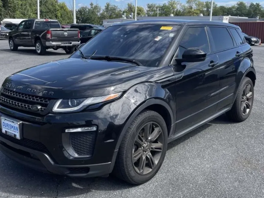 2019 Land Rover Range Rover Evoque SE Premium photo 1