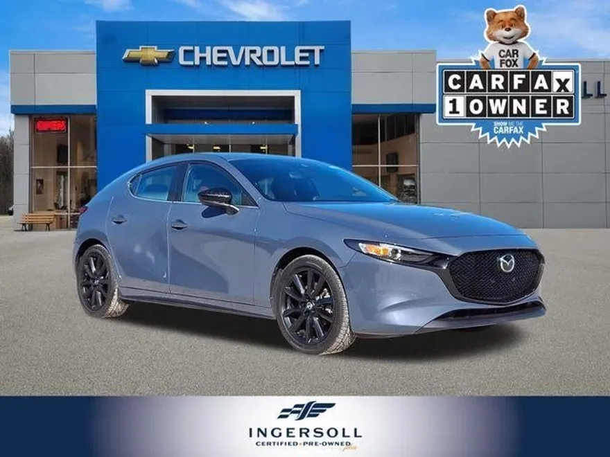 2023 Mazda Mazda3 Hatchback 2.5 s Carbon photo 1