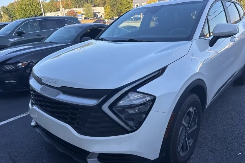 2023 Kia Sportage Hybrid LX photo 1