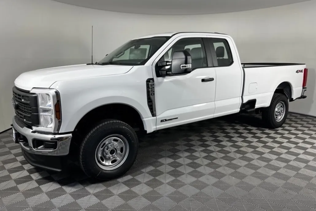 2025 Ford F-250 XL photo 1