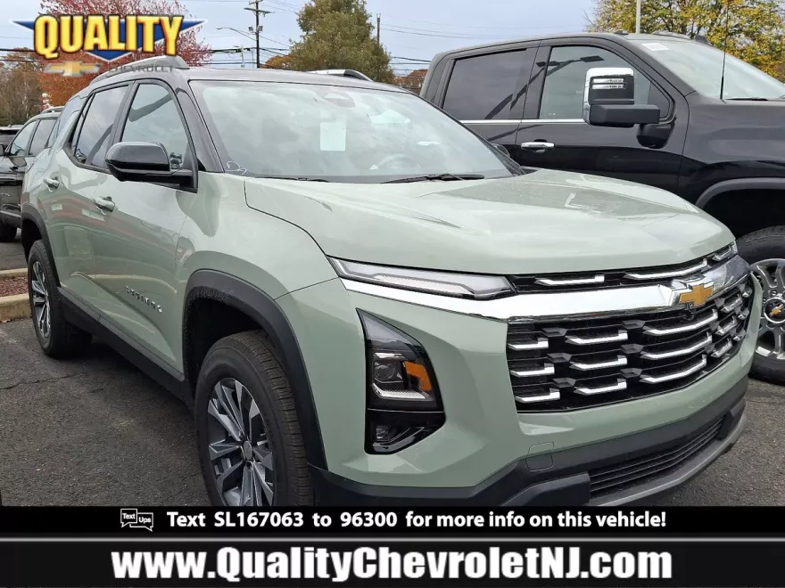 2025 Chevrolet Equinox LT photo 1