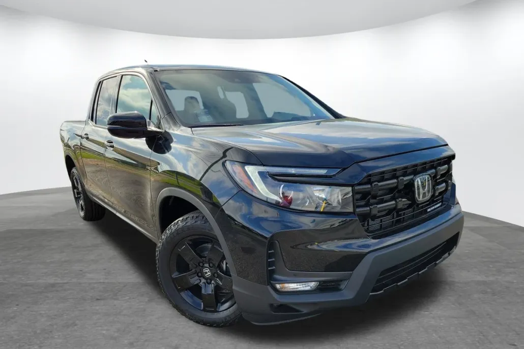 2025 Honda Ridgeline Black Edition photo 1