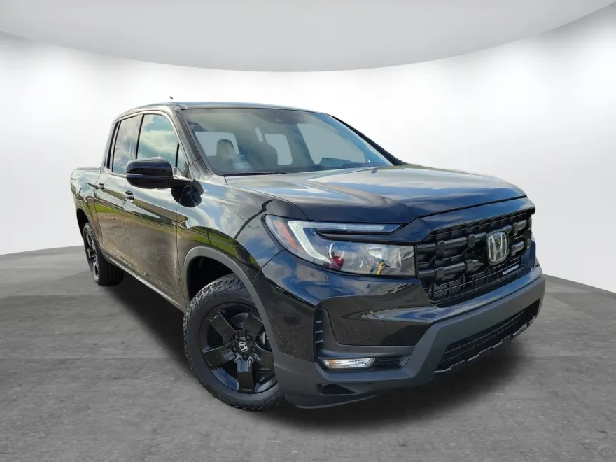 2025 Honda Ridgeline Black Edition photo 1