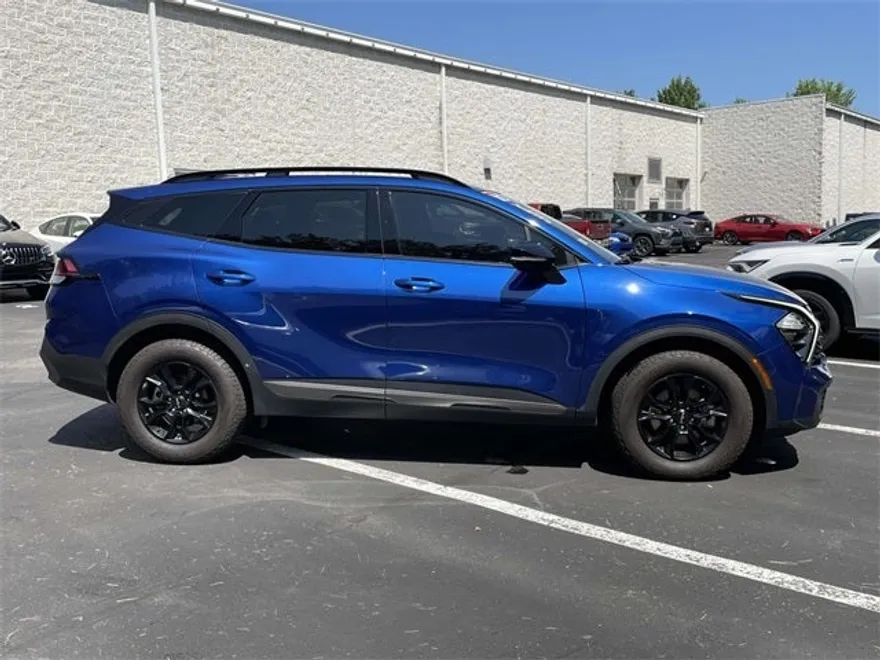2023 Kia Sportage X-Pro photo 1