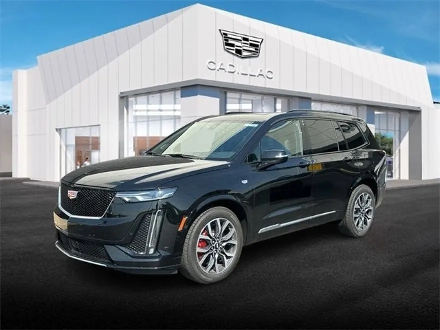 2025 Cadillac XT6 Sport photo 1