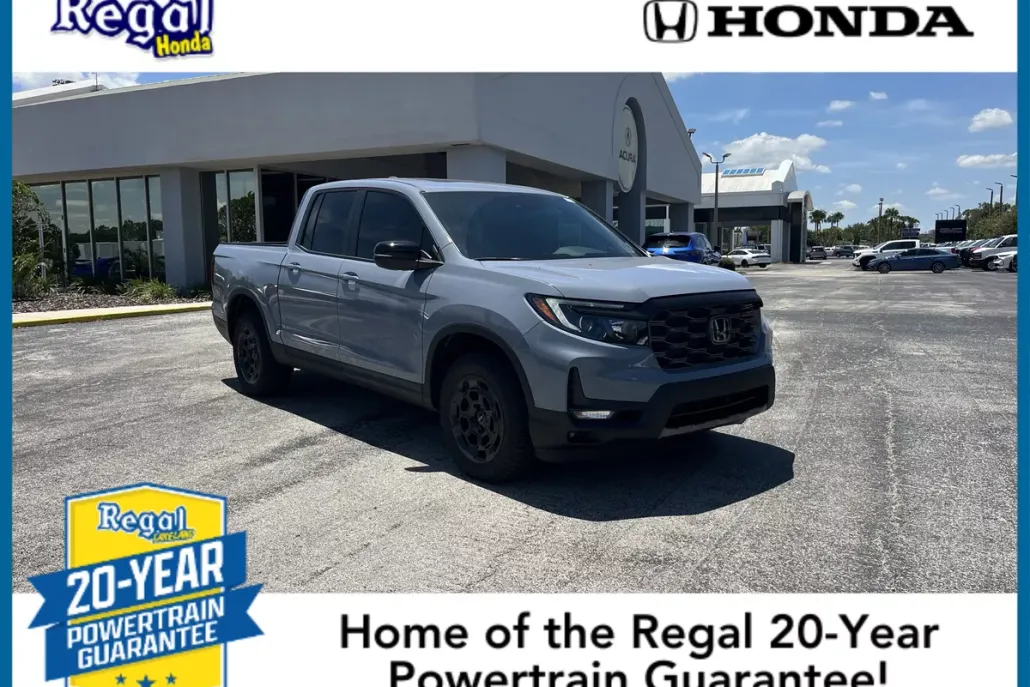 2025 Honda Ridgeline TrailSport photo 1