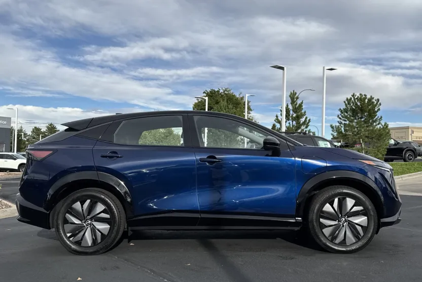 2024 Nissan ARIYA Engage photo 1