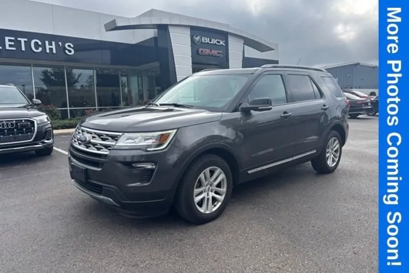 2018 Ford Explorer XLT photo 1