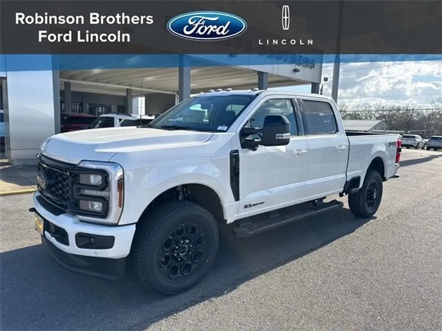 2025 Ford F-250 Lariat photo 1