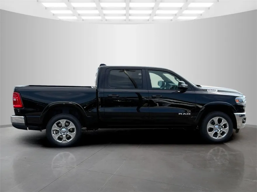 2025 Ram 1500 Big Horn photo 1