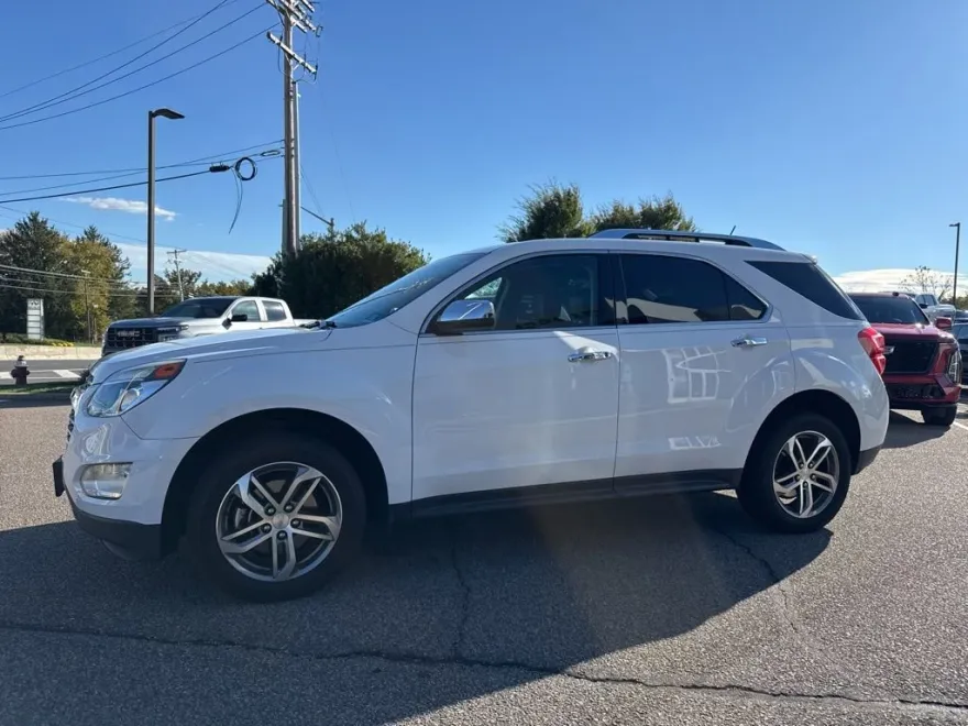 2016 Chevrolet Equinox LTZ photo 1