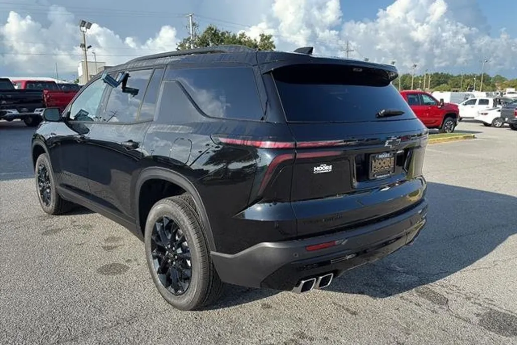 2026 Chevrolet Traverse photo 1