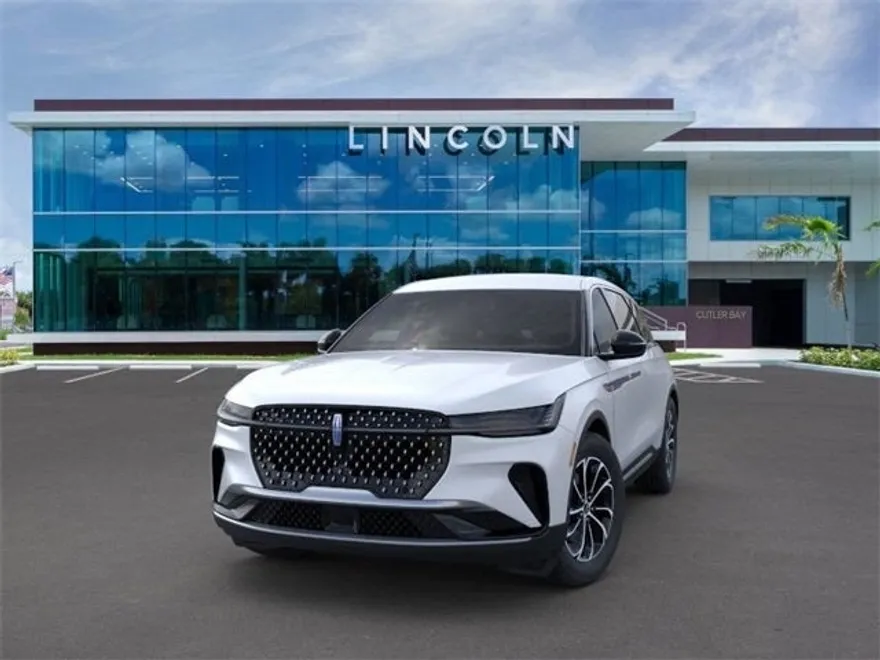 2025 Lincoln Nautilus Premiere photo 1