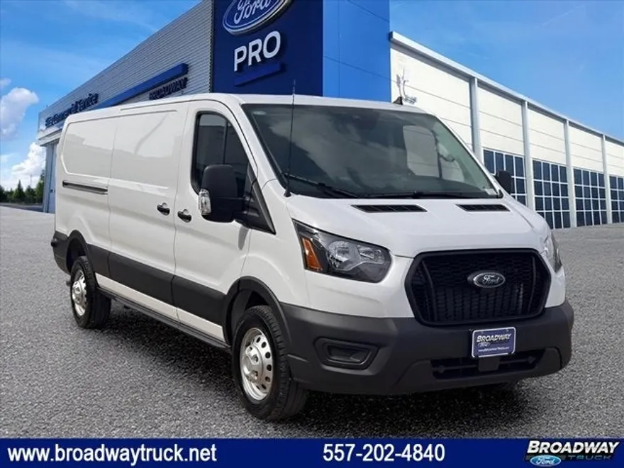 2025 Ford Transit Cargo Van photo 1