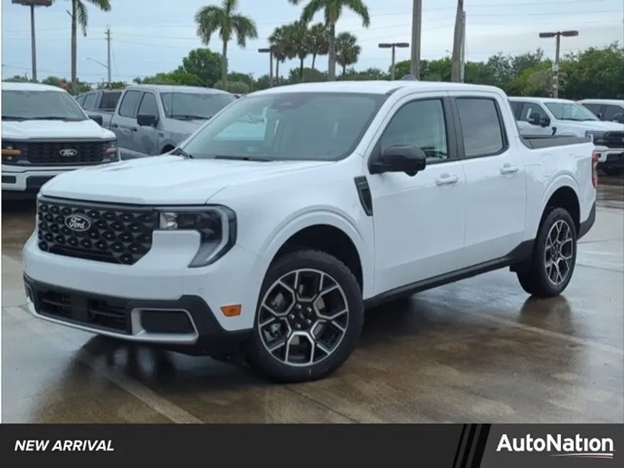2025 Ford Maverick Lariat photo 1