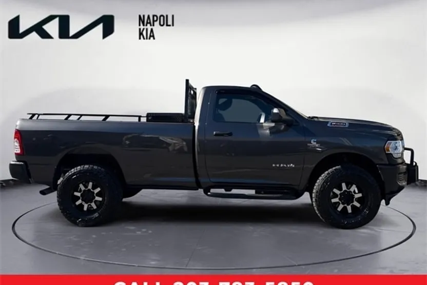 2022 Ram 3500 Tradesman photo 1