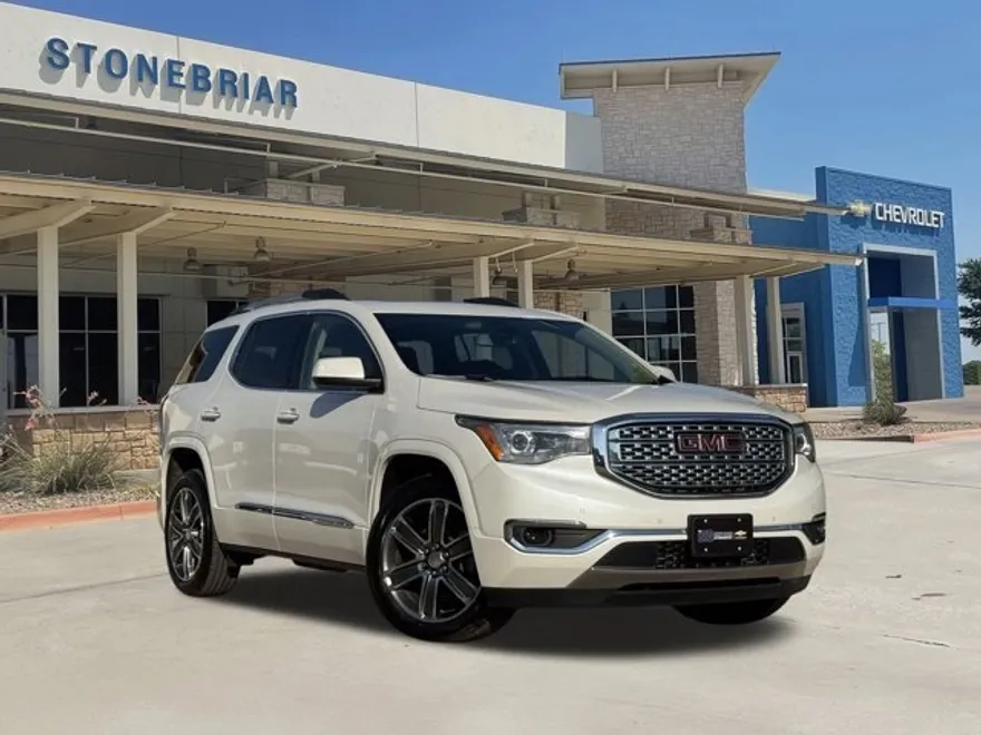 2019 Gmc Acadia Denali photo 1