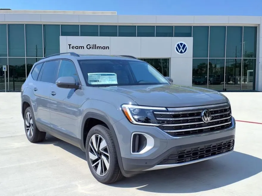 2026 Volkswagen Atlas SE Technology photo 1
