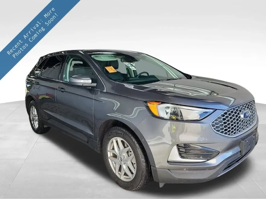 2024 Ford Edge SEL photo 1