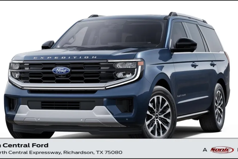 2025 Ford Expedition Platinum photo 1