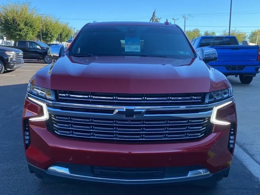 2021 Chevrolet Suburban Premier photo 1