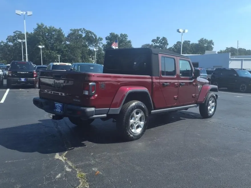 2021 Jeep Gladiator Sport Freedom photo 1