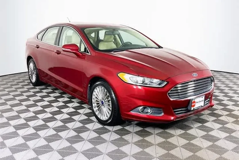2014 Ford Fusion SE photo 1