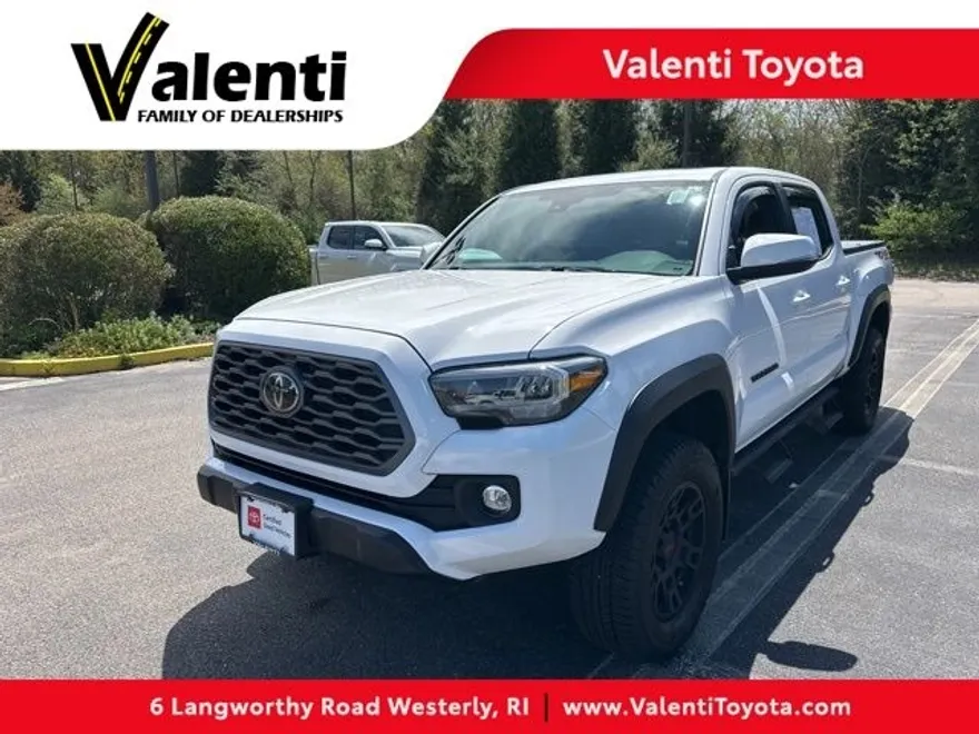 2021 Toyota Tacoma TRD photo 1