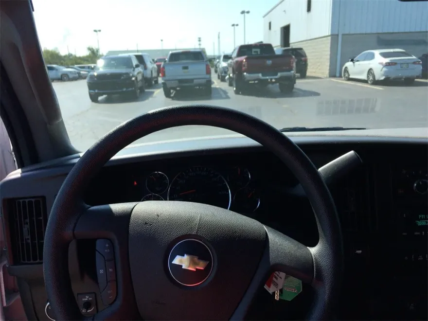 2023 Chevrolet Express 2500 Work Van photo 1