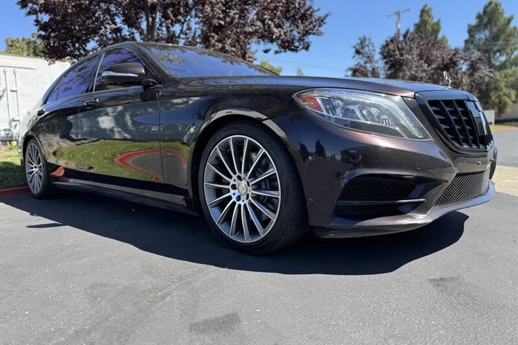 2015 Mercedes Benz S 550 4MATIC photo 1