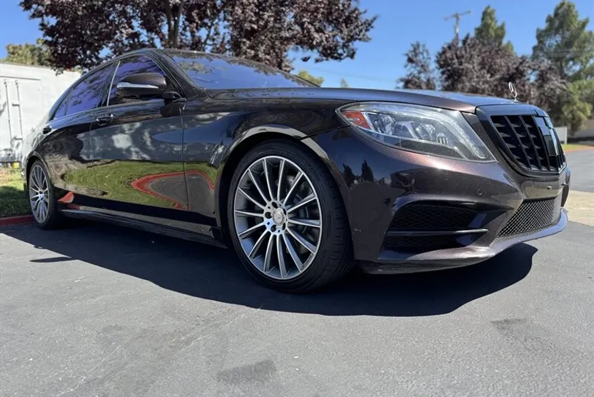 2015 Mercedes Benz S 550 4MATIC photo 1