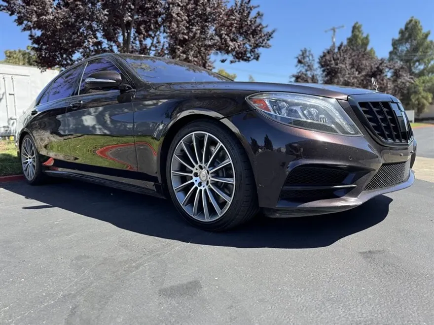 2015 Mercedes Benz S 550 4MATIC photo 1