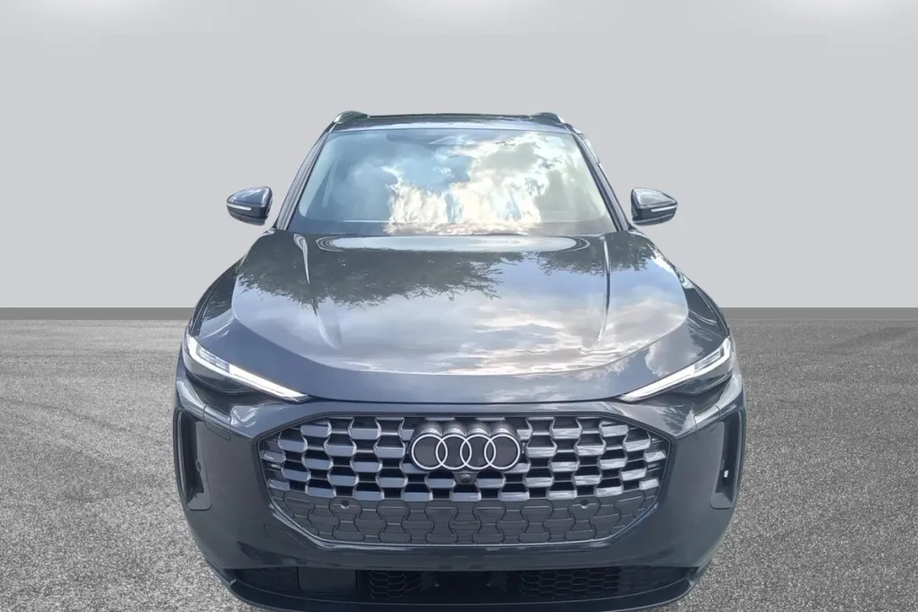 2025 Audi Q5 Premium Prestige photo 1