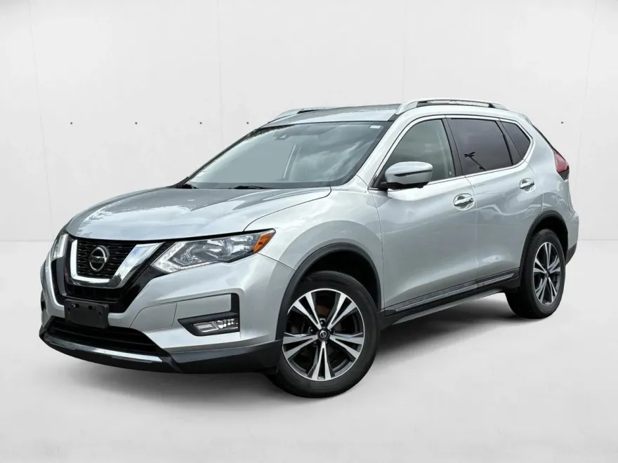 2018 Nissan Rogue SL photo 1