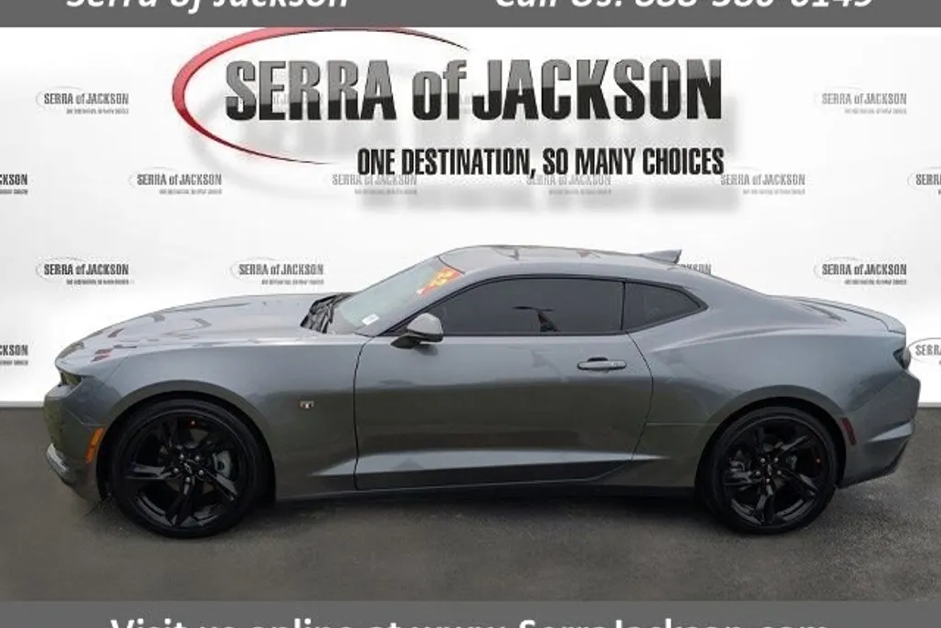 2022 Chevrolet Camaro 2LT photo 1