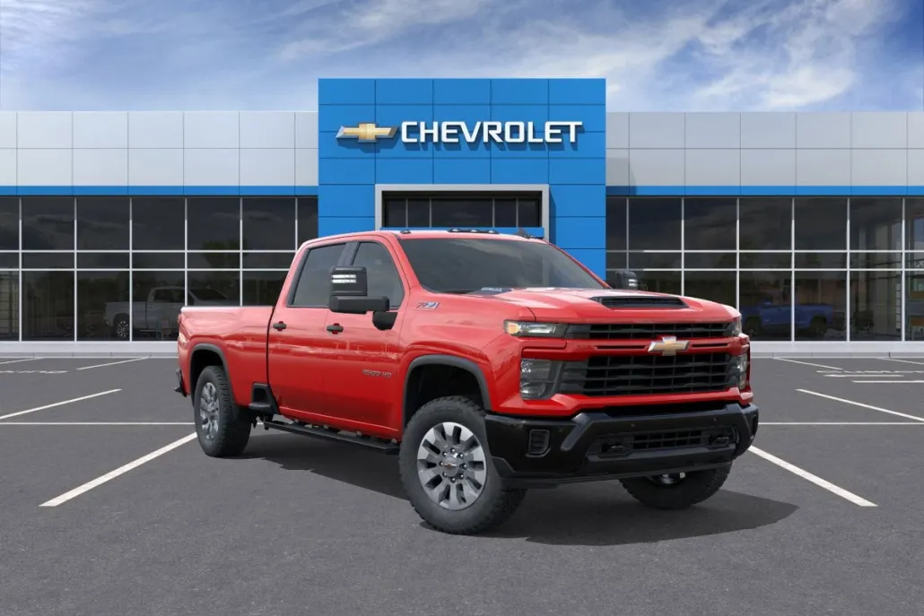 2025 Chevrolet Silverado 2500HD Custom photo 1