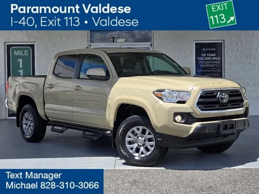 2019 Toyota Tacoma 4x4 SR5 photo 1