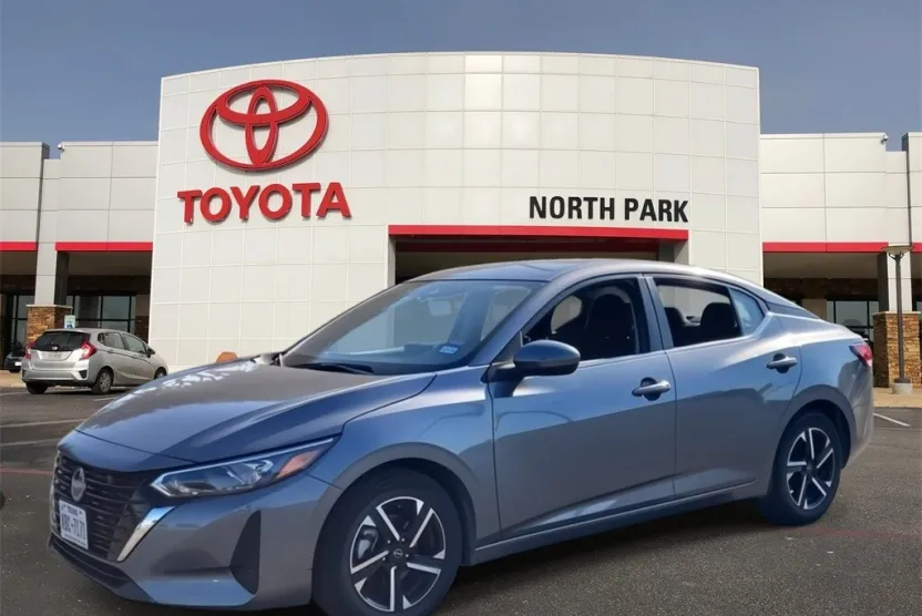 2024 Nissan Sentra SV photo 1