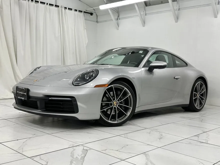 2024 Porsche 911 Coupe photo 1