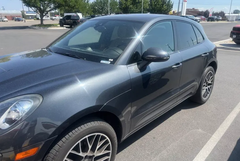 2018 Porsche Macan photo 1