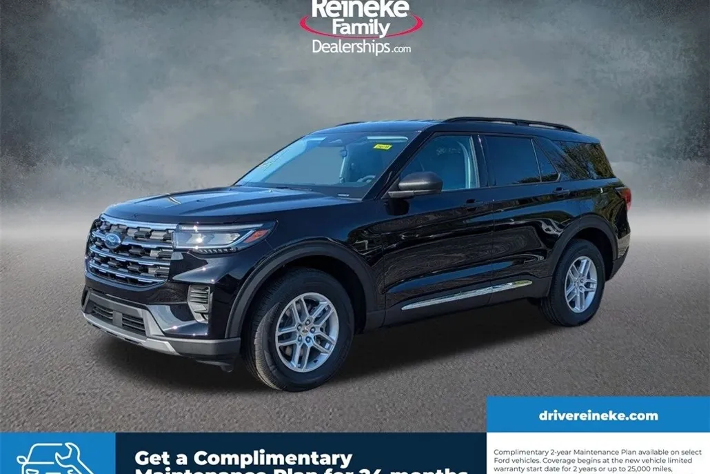 2025 Ford Explorer photo 1